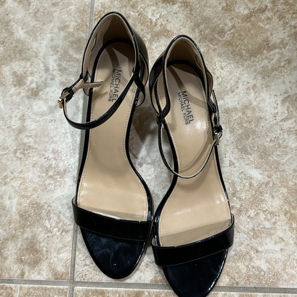 Michael by Michael Kors Two Inch Heels in Gold and Black - Picture 3 of 8